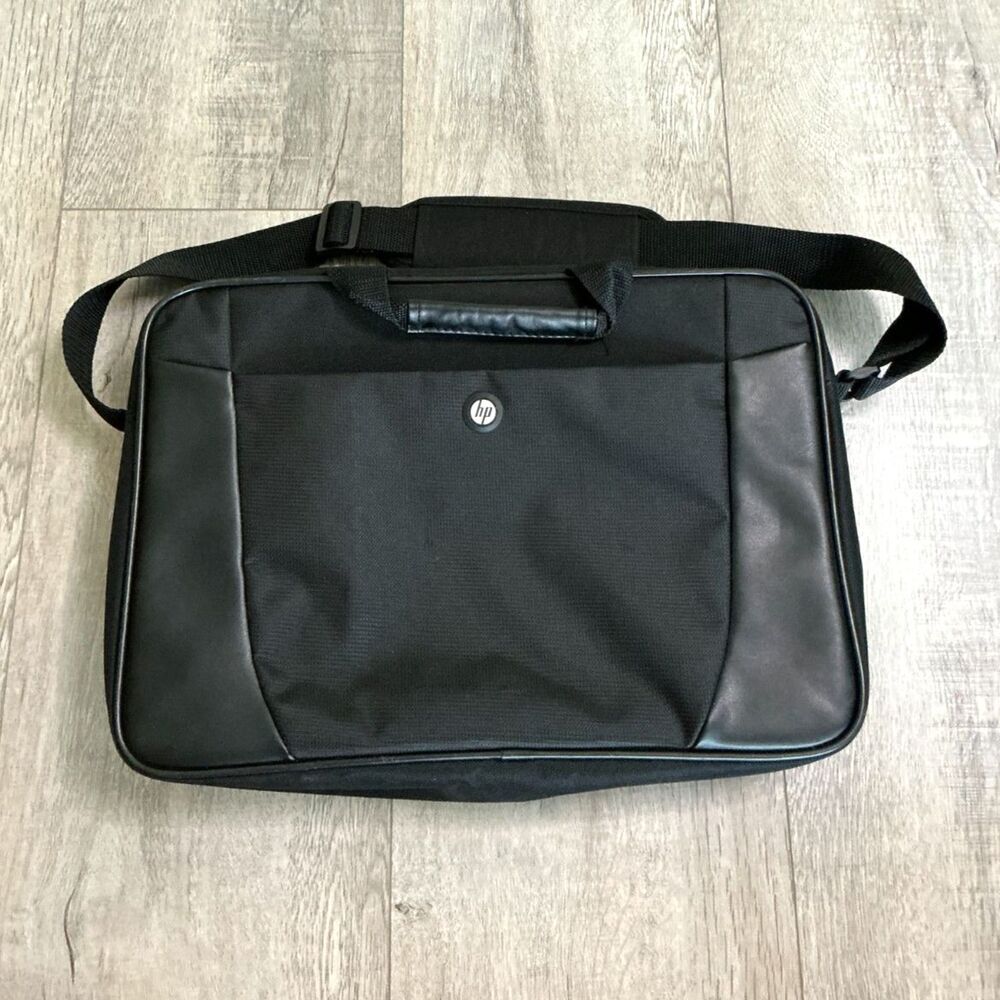 HP Essential Top Load 15.6” Laptop Bag Black Padded Shoulder Case